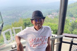 JAKA tolak wacana pemberian gelar Pahlawan Nasional kepada Soeharto