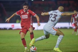 Semen Padang FC kembali kalah di kandang, ditekuk Borneo 0-2