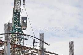 Menyiasati turunnya fiskal daerah