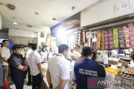 Polda Metro Jaya masih temukan penjual beras di atas HET