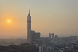 Menjemput senja Kota Makkah di Jabal Khandamah
