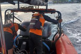 Tim SAR cari satu pemancing tenggelam di Perairan Buteng