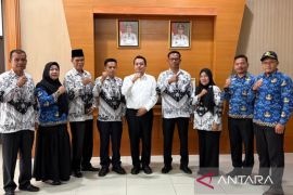 Bupati Paluta sebut PGRI mitra strategis pemerintah