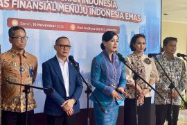 OJK ingatkan pekerja migran selalu jaga data pribadi cegah penipuan