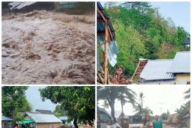 Banjir dan angin kencang di Bima, terjang 13 desa di 5 kecamatan