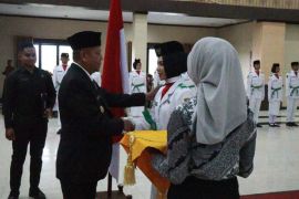 Wawako Payakumbuh Elzadaswarman kukuhkan Paskibraka Kota Payakumbuh