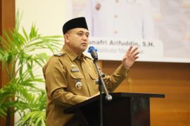 Pemkot Makassar tanggung iuran JHT BP JAMSOSTEK untuk imam masjid