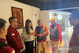 Kejati Sumut geledah tiga kantor rekanan proyek smartboard di Jakarta