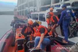 Basarnas berhasil selamatkan penumpang kapal kandas di Gilimanuk