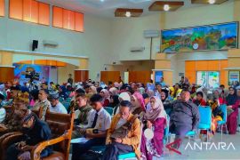 Pemkot Padang ajak generasi muda terus lestarikan bahasa daerah