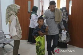 Khitan massal gratis di Kota Serang
