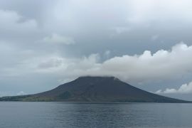 Aktivitas gunung api di Sulut sebabkan putusnya kabel \'Palapa Ring Tengah\'