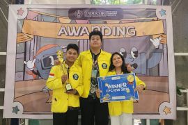 Mahasiswa FTUI raih juara 1 ajang 'Corrosion Presentation Challenge'