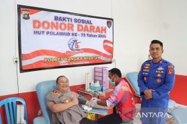 HUT Ke-75, Sat Polairud Bangka Selatan gelar donor darah