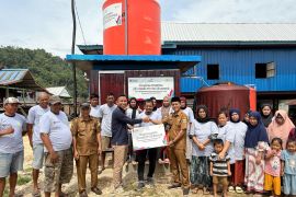 PLN UIP Sulawesi hadirkan sumber air layak konsumsi di Morowali Utara