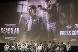 Gala perdana "Keadilan: The Verdict", Reza soroti film medium bersuara