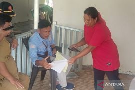 BKD-Satpol Mukomuko kolaborasi tingkatkan kesadaran panti pijat bayar pajak