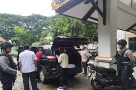 KPK periksa Kepala Disbudparpora Ponorogo usut proyek Monumen Reog