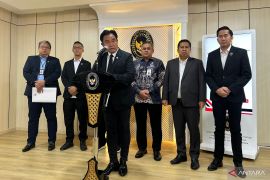 Pemerintah kaji pemberian amnesti tersangka proses hukum menggantung