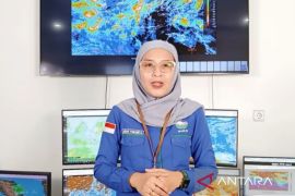 BMKG prakirakan cuaca Kepri Jumat ini berawan