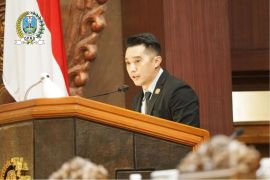 DPRD Jatim  Proyeksi pendapatan daerah Rp26,3 triliun