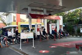 Pertamina alihkan sementara suplai BBM di Bali dampak cuaca buruk