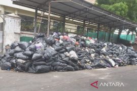 DLH Yogyakarta pasang timbangan digital di depo sampah jelang Nataru