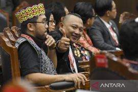 MK putuskan anggota Polri aktif harus mundur saat menjabat di luar kepolisian