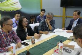 LSM lingkungan temui Menteri LH minta target emisi libatkan masyarakat