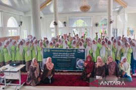 Dosen Fikes Unbrah gelar Gencat Seni guna cegah stunting sejak remaja di SMAN 13 Padang