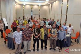 Dinas LHK Gorontalo latih mediator dan penyelesaian konflik sosial