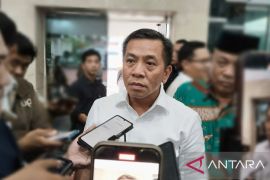 Bupati Karawang tata akses sekitar Gerbang Tol Karawang Timur