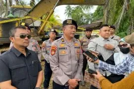 Polhukam kemarin dari sita alat berat hingga budaya antikorupsi