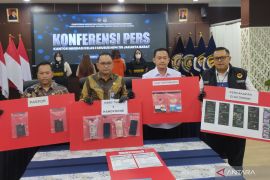 Prostitusi "online", dua WNA asal Uzbekistan diringkus Imigrasi Jakbar