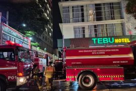 Panik! Kebakaran Hotel Tebu Bandung di ruang sauna, 7 mobil damkar sprint 3 menit!