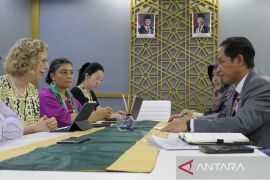 Indonesia reaffirms peat and mangrove commitment in UNEP talks