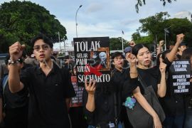 Foto: Aksi Kamisan bertepatan dengan Tragedi Semanggi I