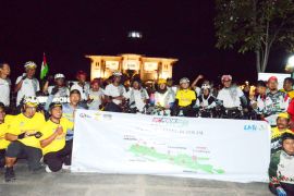 15 warga bersepeda 1.000 km Surabaya-Jakarta untuk dukung Palestina