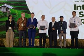 Indonesia to boost protein production in 2026 to support MBG: minister