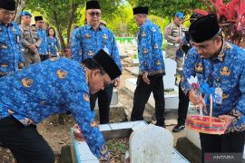 Pemkot Balikpapan peringati HUT Ke 54 KORPRI lakukan ziarah