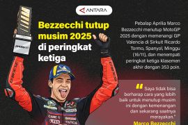 Bezzecchi  tutup musim 2025 di peringkat ketiga