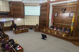 DPRD Bali setujui RAPBD 2026 dengan target pendapatan naik