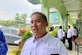 Wagub Kepri tinjau MAN 2 Batam terkait dugaan keracunan MBG