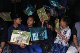 Racana UMS tanamkan optimisme pendidikan tinggi kepada anak yatim Boyolali