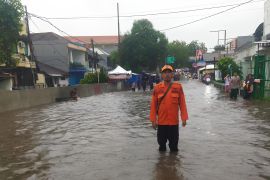 Sebagian wilayah di Tangsel banjir, tertinggi di Puri Bintaro Indah