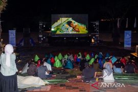 Kemenekraf perluas akses film melalui bioskop alternatif Labuan Bajo