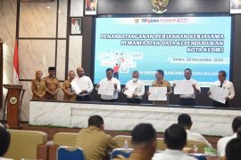 Pemkot Kediri buat perjanjian kerja sama pemanfaatan data kependudukan