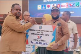 PBD salurkan hibah Rp1,9 miliar kepada 11 parpol