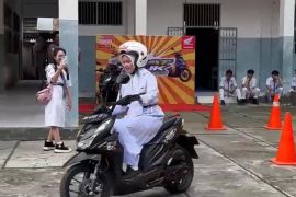 Tips berkendara honda #Cari_aman untuk perempuan