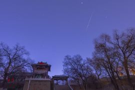 Fenomena hujan meteor Leonid yang menghiasi langit Heilongjiang China